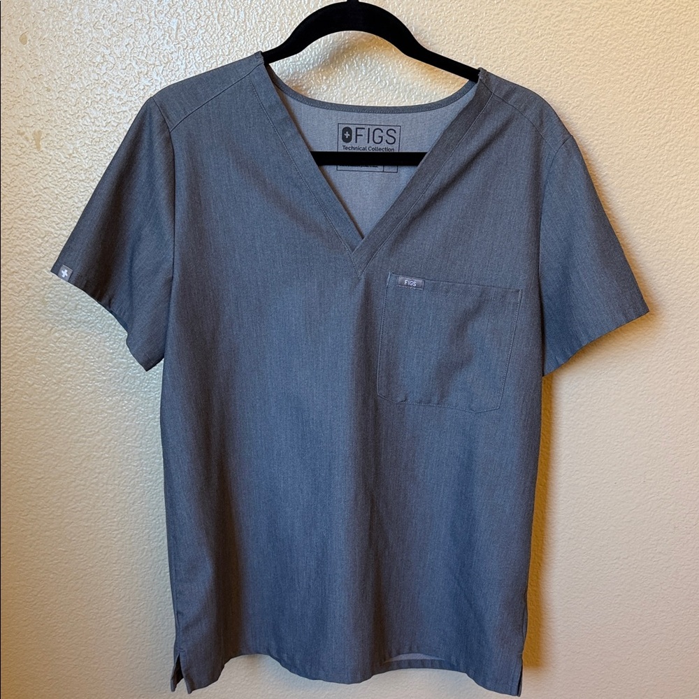 Figs Graphite Catarina one-pocket Scrub Top